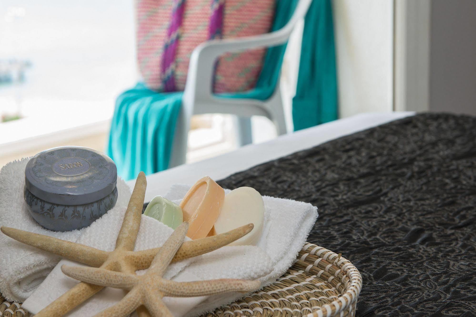 Arena Hotel By The Beach Bat Yam Extérieur photo