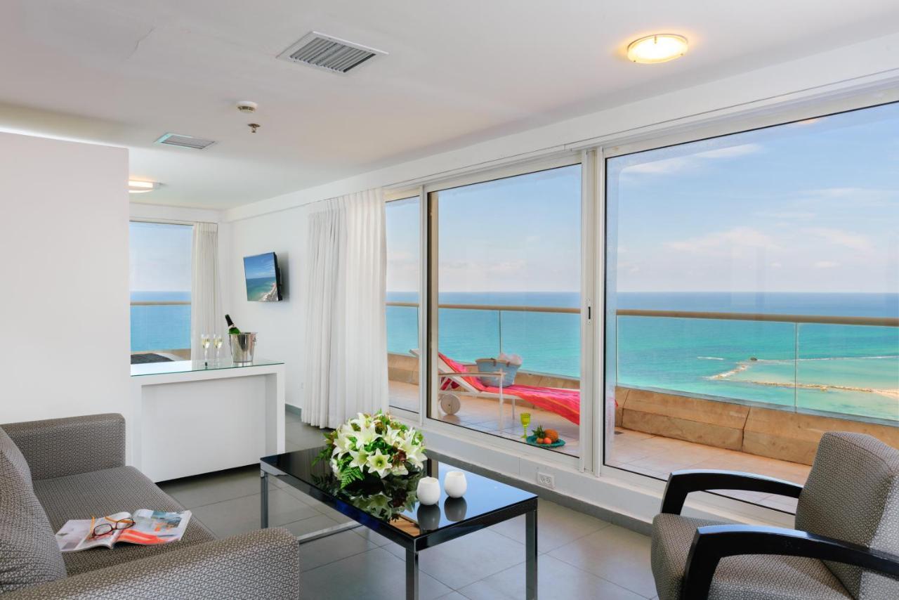 Arena Hotel By The Beach Bat Yam Extérieur photo